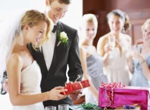 Cuánto gastar en un regalo de bodas:7 factores a considerar