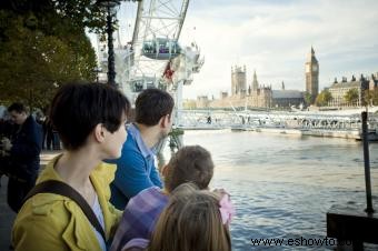 Paquetes de vacaciones familiares de invierno asequibles 