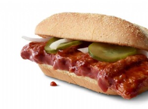 El McRib cumple 40 años (y todos lo siguen comiendo) 