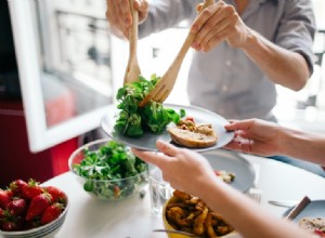 Lo siento, vegetarianos:comer carne es bueno para ti, sugiere un estudio 