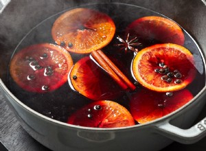 Este vino caliente dulce y especiado lo calentará en cualquier clima 