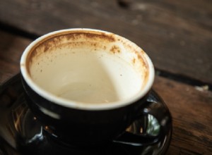 Este artículo doméstico  mágico  hará que tus tazas de café manchadas brillen como nuevas 