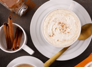 Latte de especias de calabaza en olla de cocción lenta 