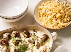 Albóndigas alemanas en salsa de crema de alcaparras 