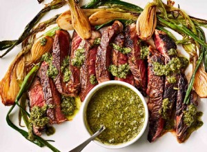 Ojo de Lomo con Cebolletas Asadas y Salsa Verde